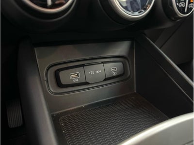 2025 Hyundai VENUE SEL Sport Utility 4D
