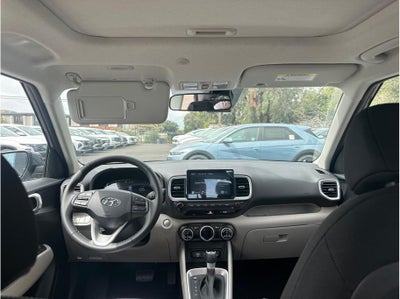 2026 Hyundai VENUE SEL