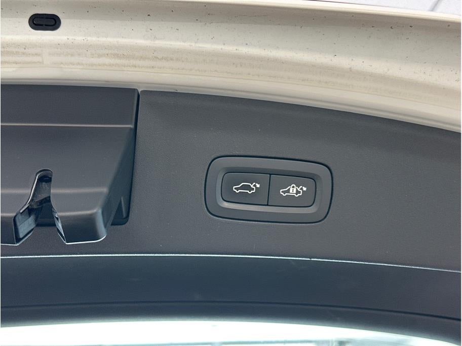 2021 Polestar 2 Launch Edition Hatchback 4D