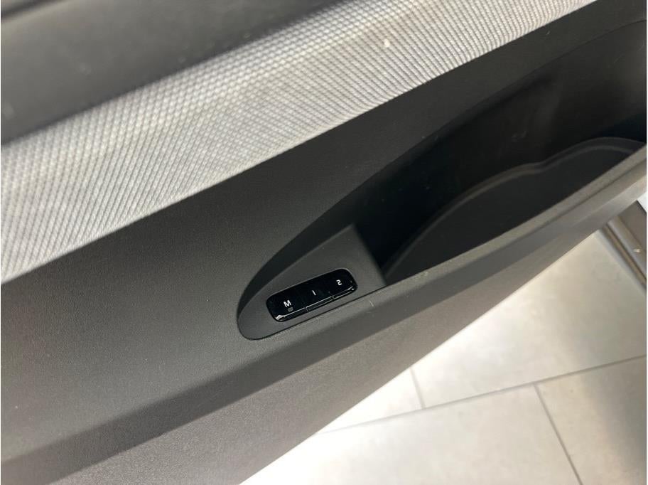 2021 Polestar 2 Launch Edition Hatchback 4D